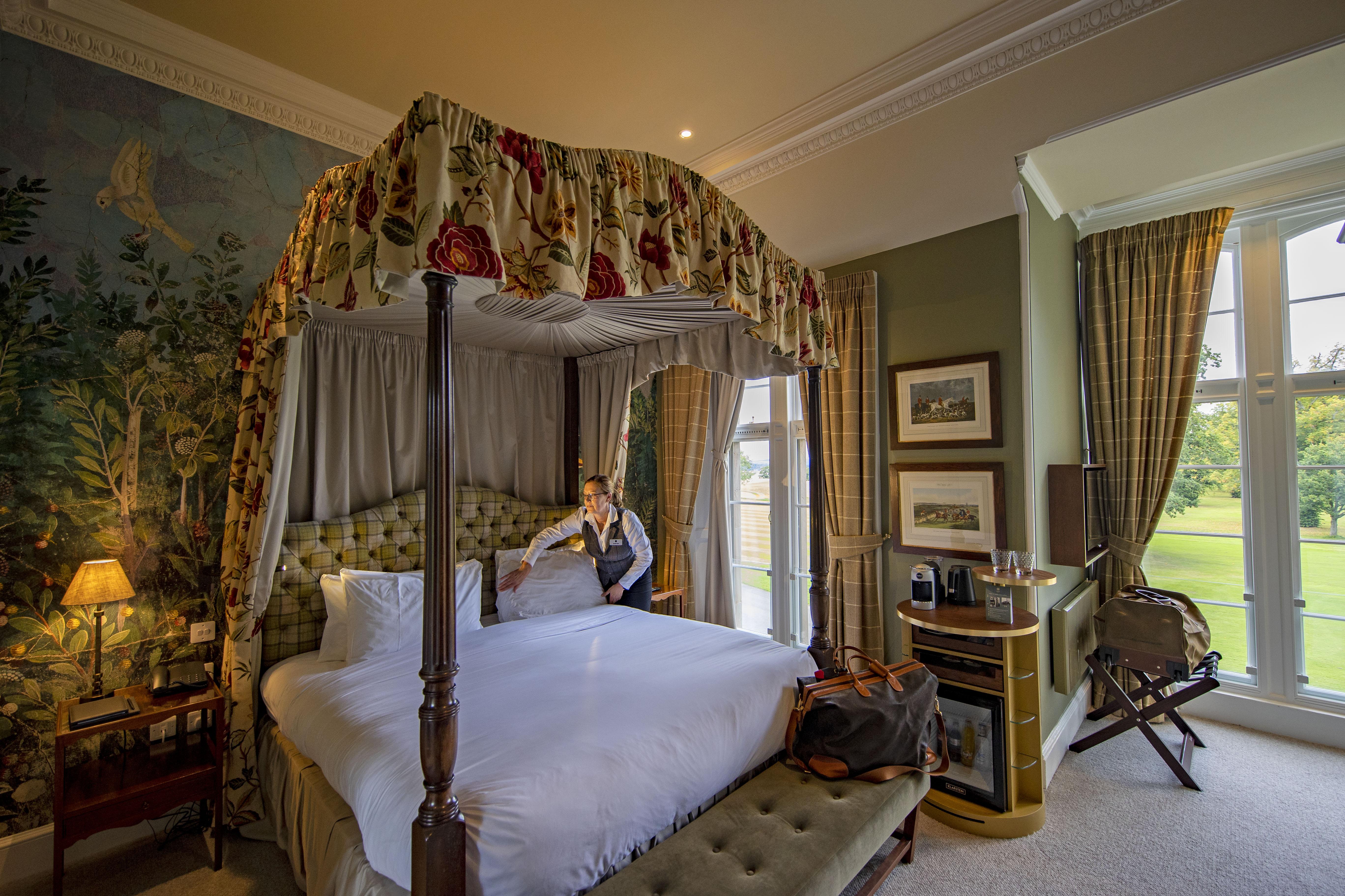 Schloss Roxburghe, Part Of Destination By Hyatt Εξωτερικό φωτογραφία A bedroom at the hotel
