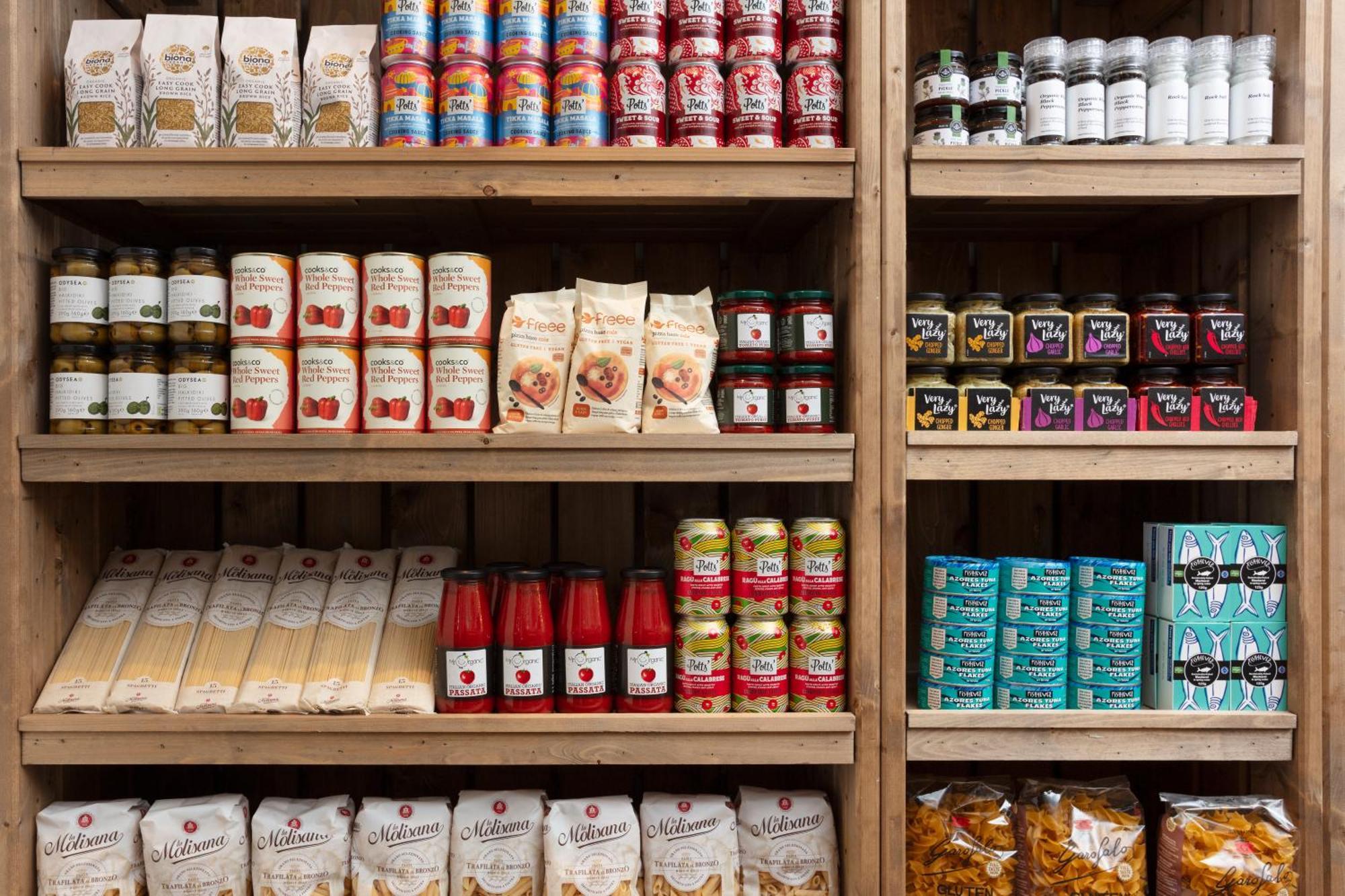 Schloss Roxburghe, Part Of Destination By Hyatt Εξωτερικό φωτογραφία A typical grocery store display